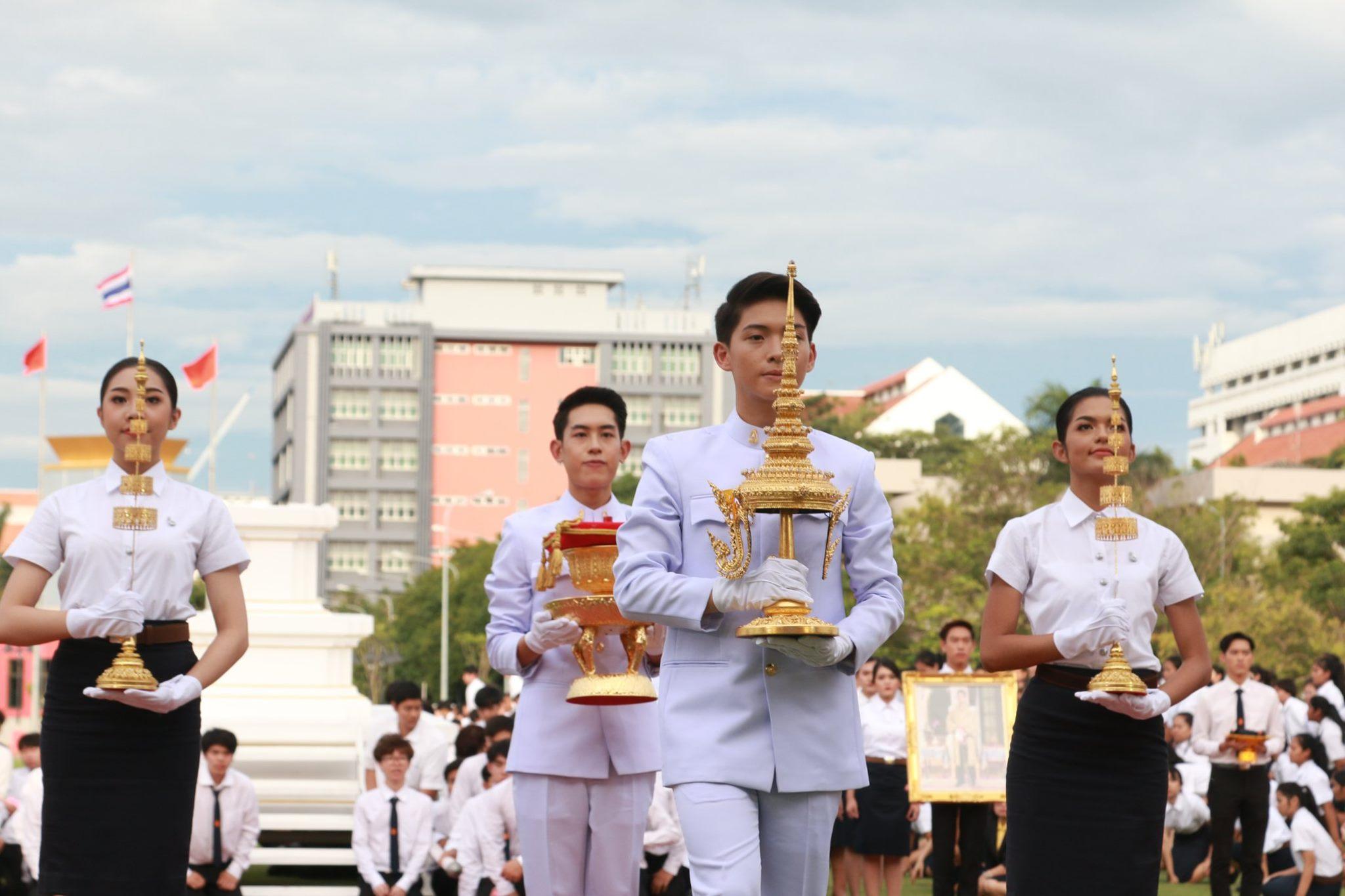 "พิธีมอบเนกไทและเข็มพระมหามงกุฎ" ปีการศึกษา 2562