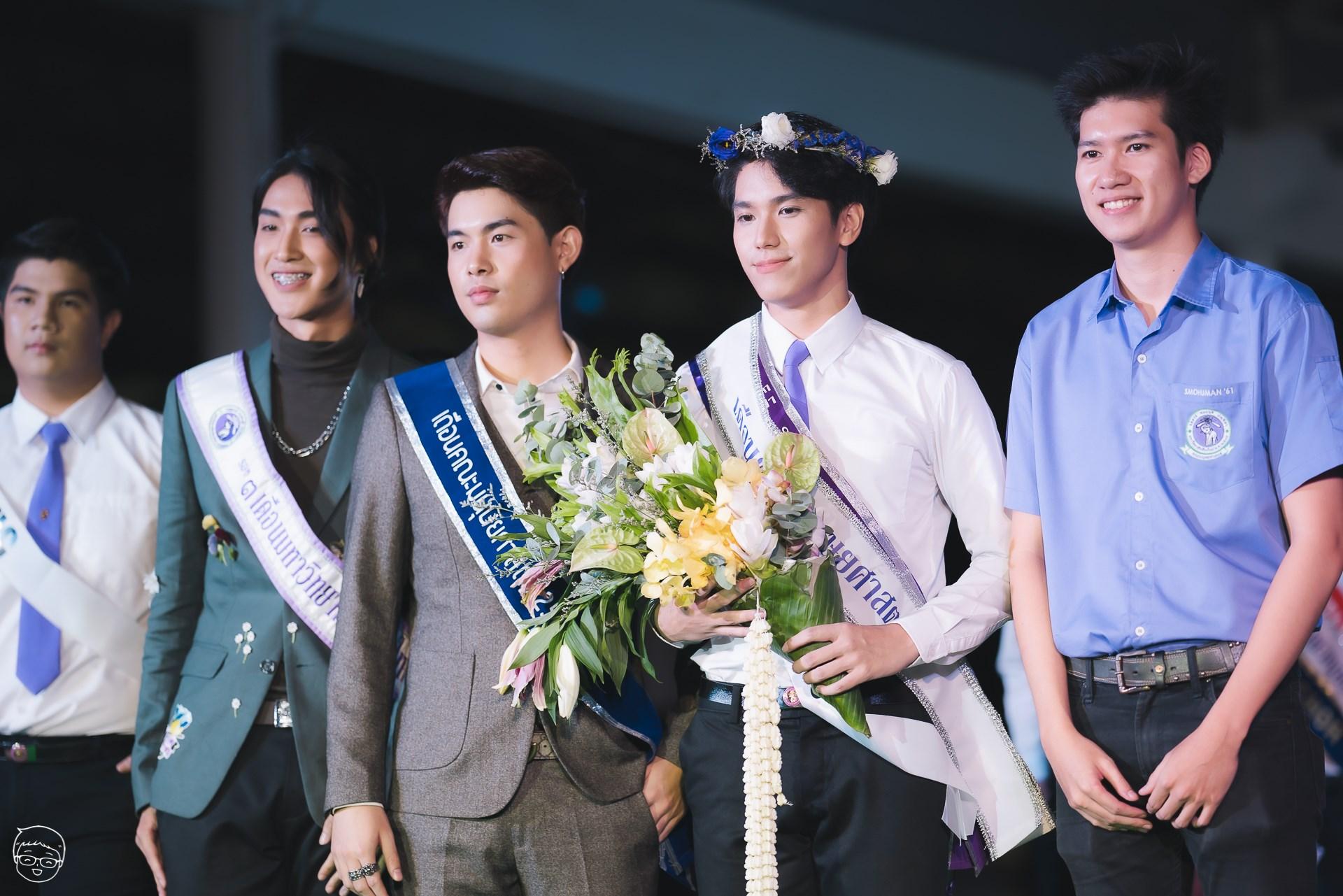 ดาวเดือนคณะมนุษยศาสตร์ มช. 62