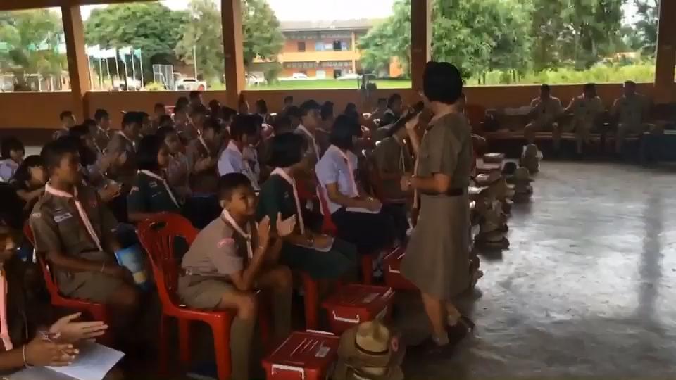 คุณครูตีกลอง วิชาลูกเสือ