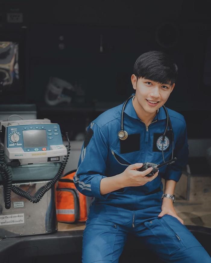 โบ๊ต ธนพนธ์