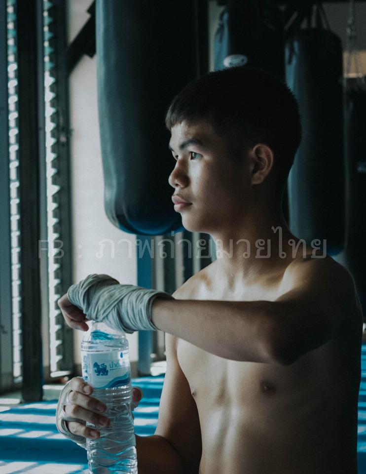 เนส ชัชวาลย์