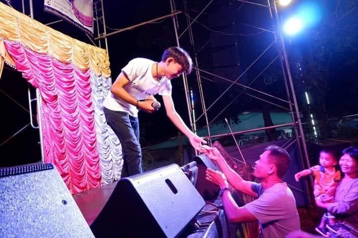 สะมารองก๊องแก๊ง