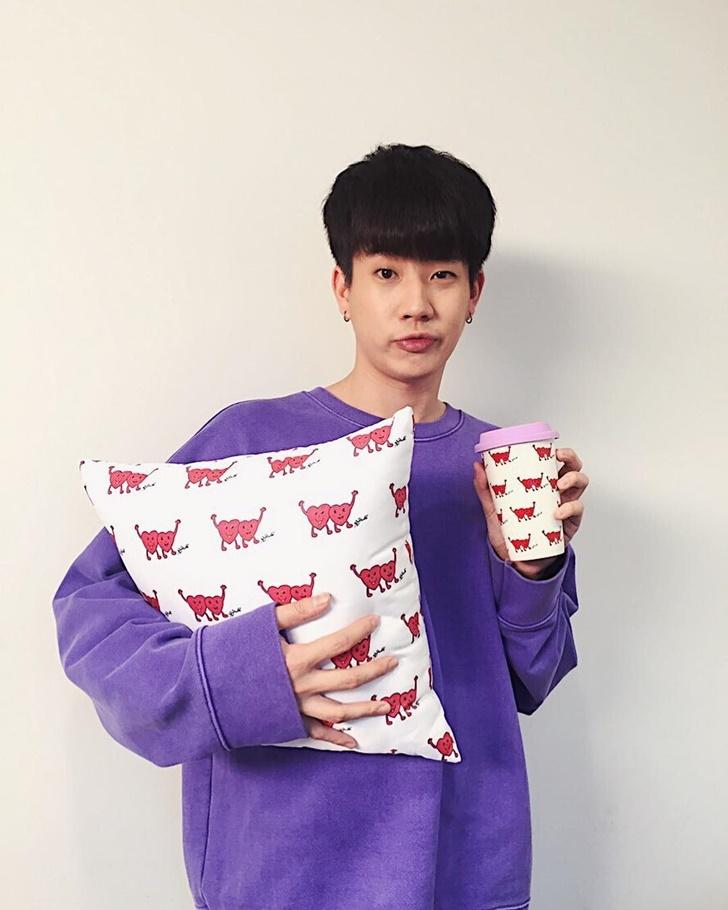 ออฟ จุมพล