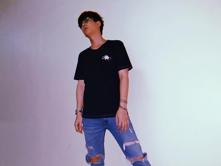 ออฟ จุมพล