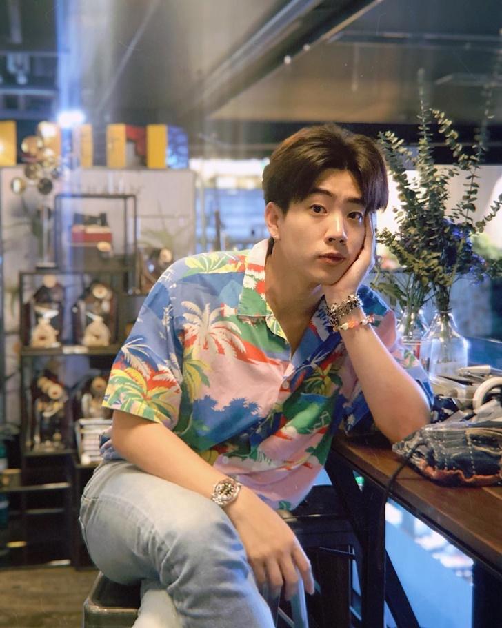 ออฟ จุมพล