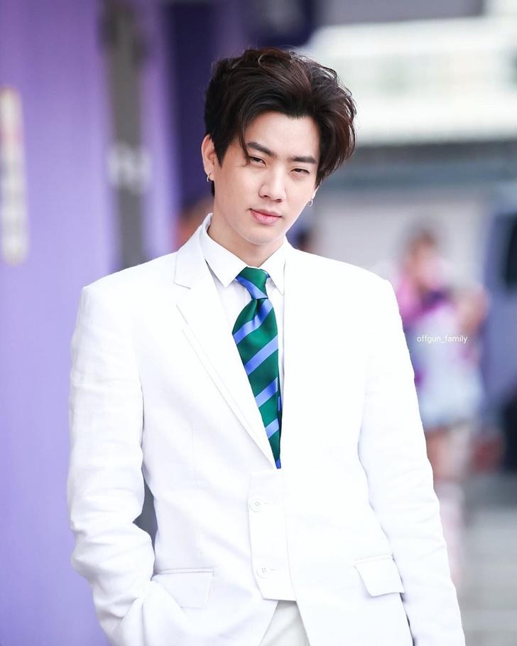 ออฟ จุมพล