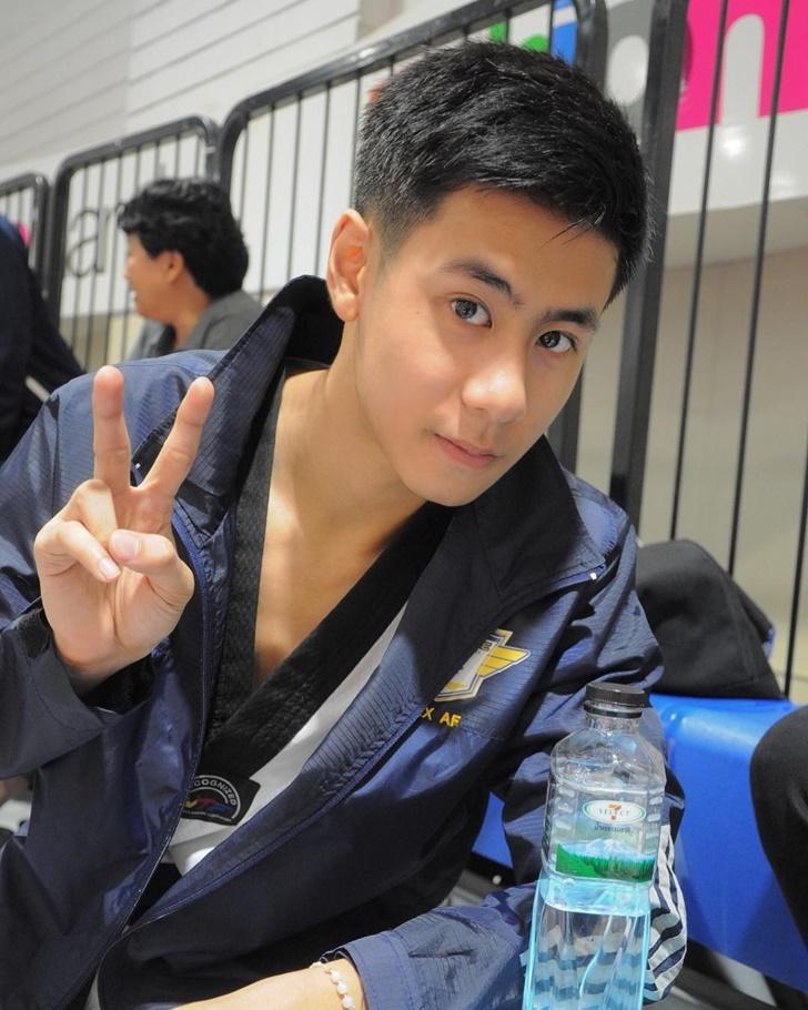 มิก วนัส