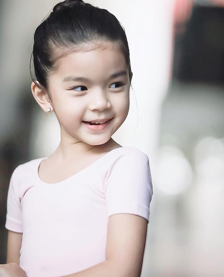 มะลิ พาขวัญ