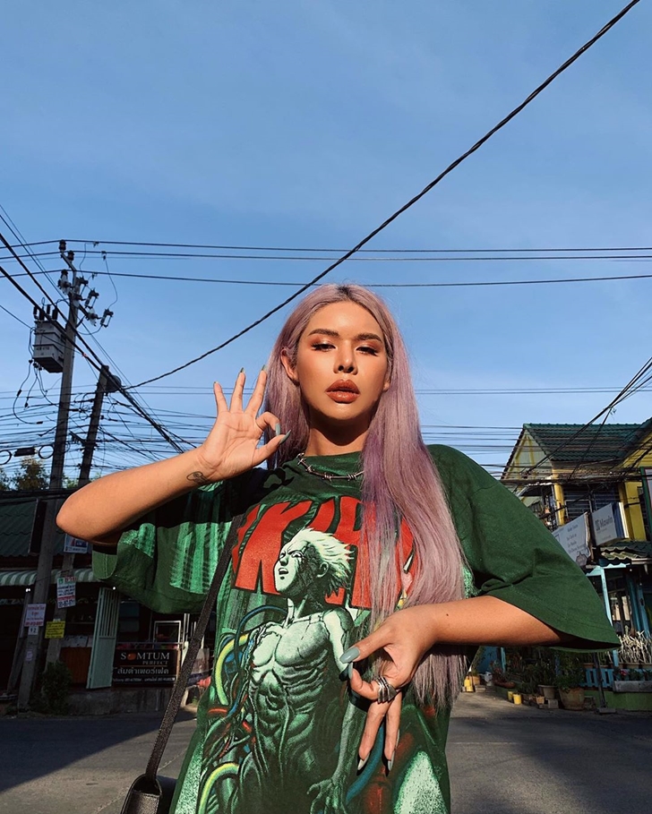 มิกซ์ เฉลิมศรี