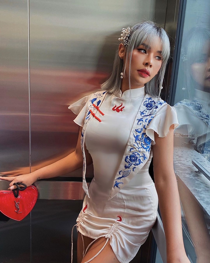 มิกซ์ เฉลิมศรี