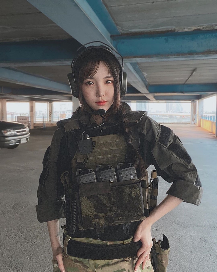 เนเน่ พรนับพัน