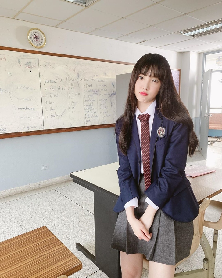 เนเน่ พรนับพัน