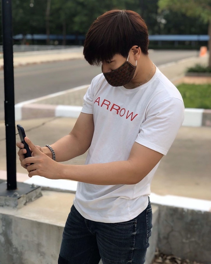 ครูมาร์ค ฤทธิเกียรติ