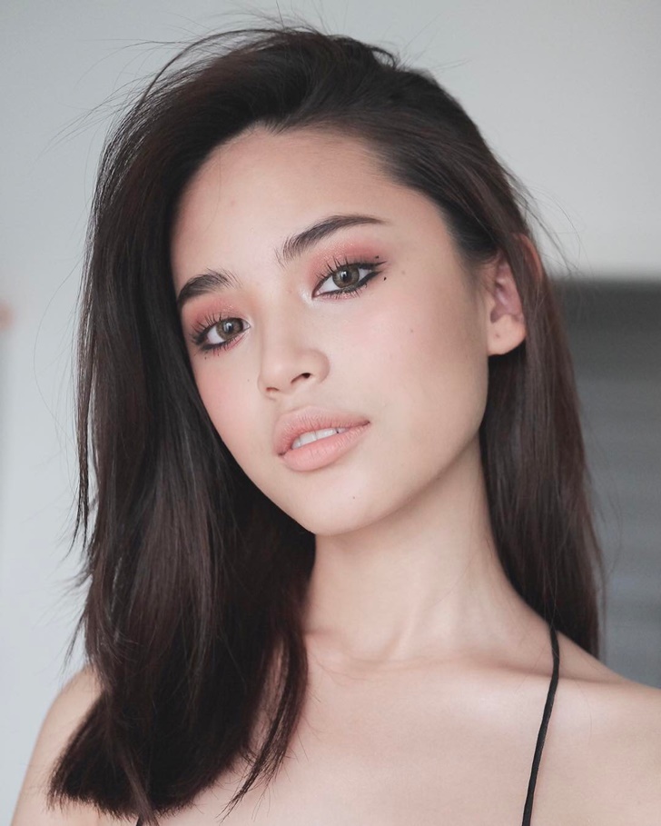 ฟ้า ยงวรี