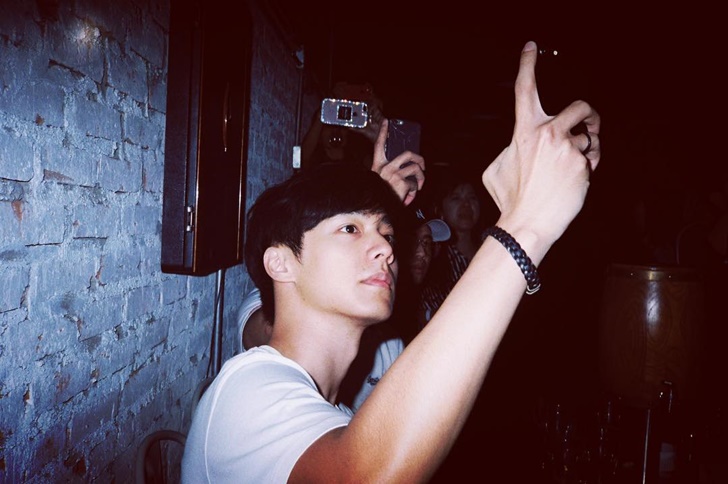 จ๊อบ ธัชพล