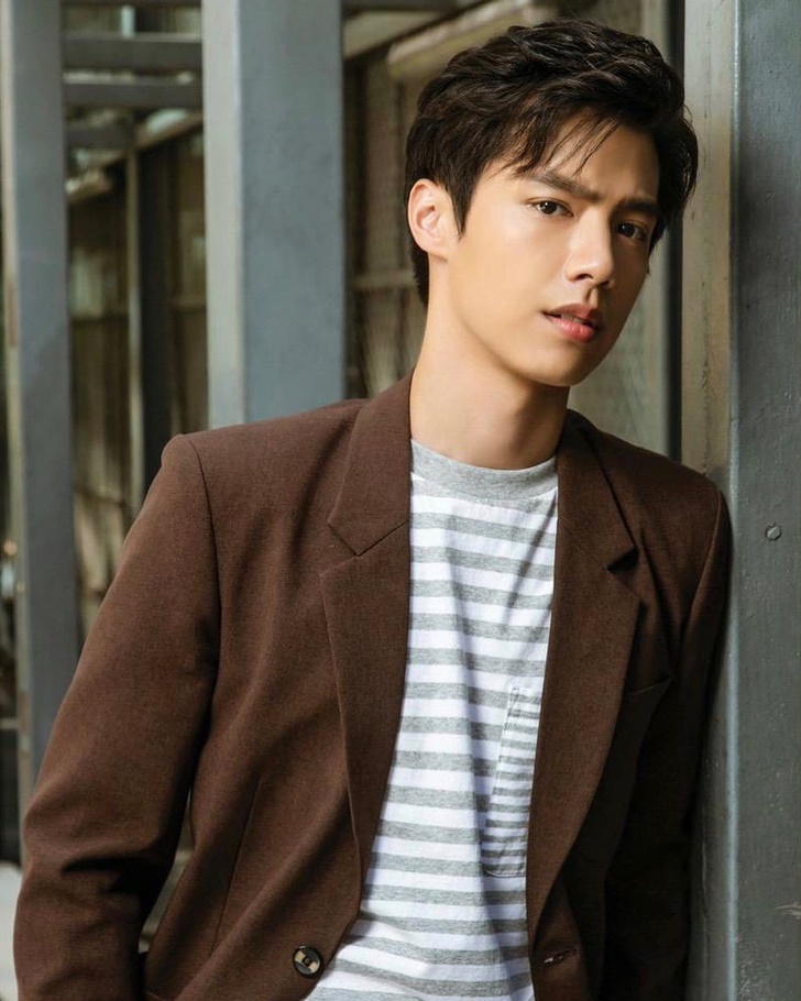 จ๊อบ ธัชพล