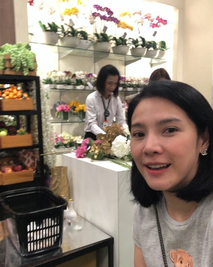 นิ้ง กุลสตรี