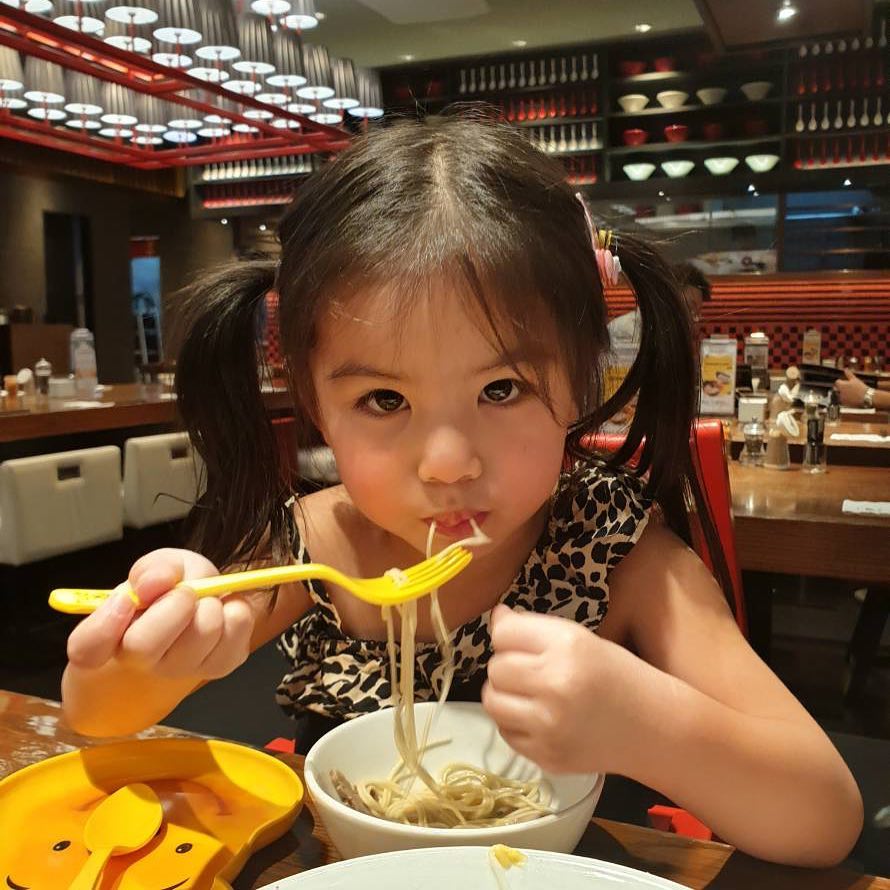 น้องเอวาลีน 
