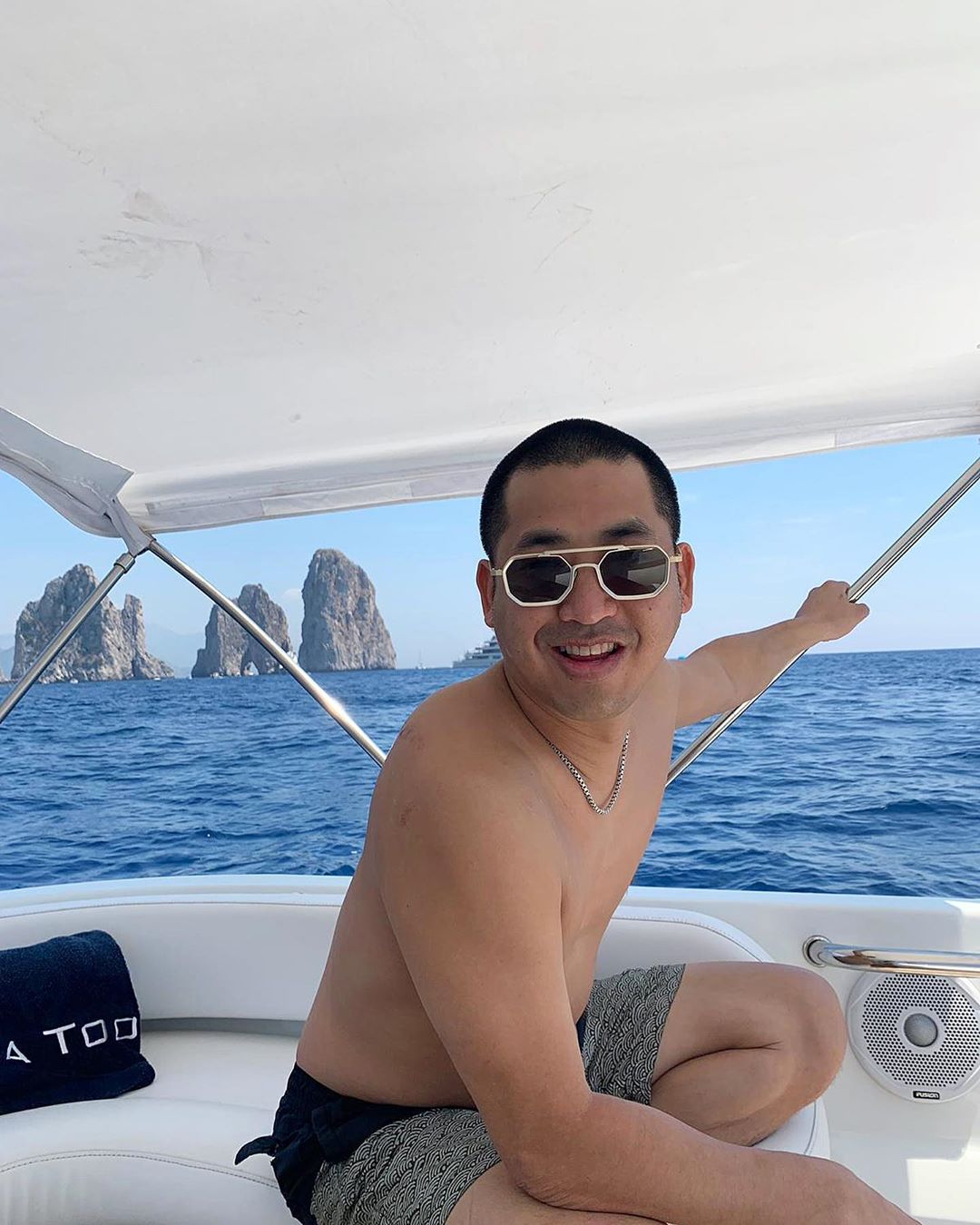 ปลาวาฬ วรสิทธิ์