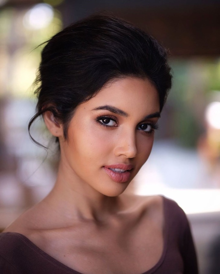 ปวีณา ซิงห์