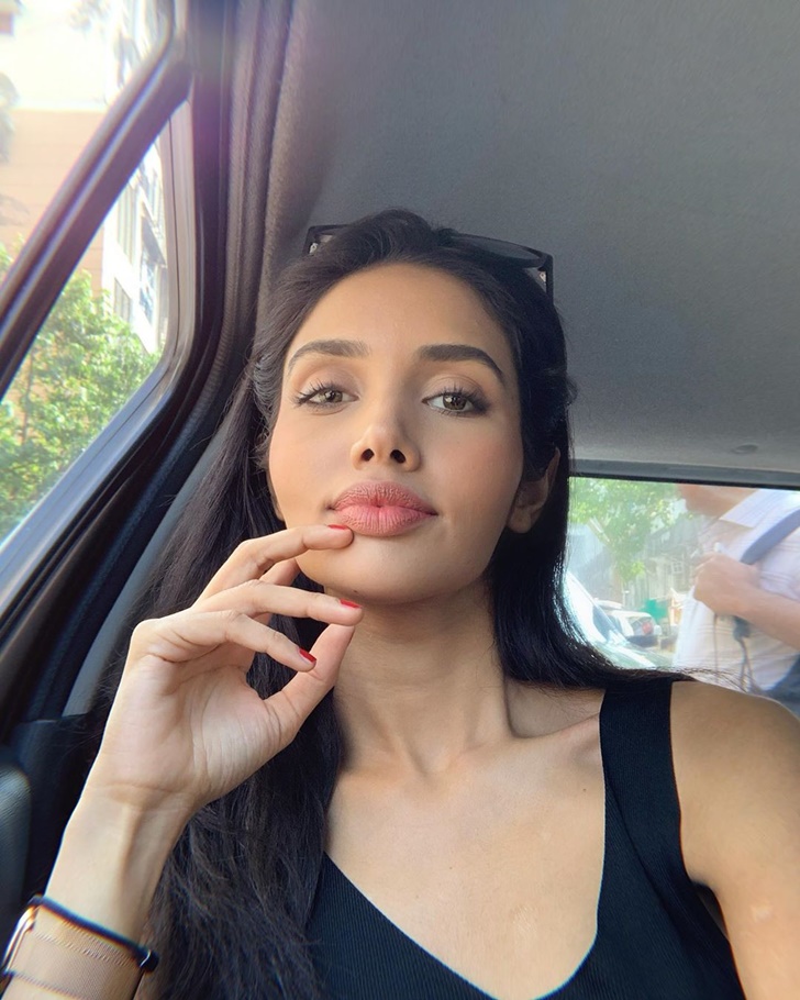 ปวีณา ซิงห์