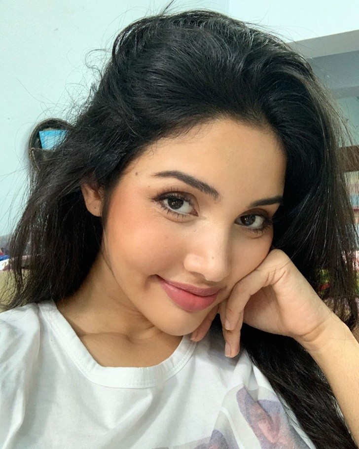 ปวีณา ซิงห์