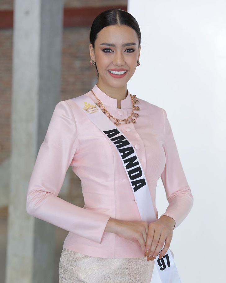 อแมนด้า ออบดัม