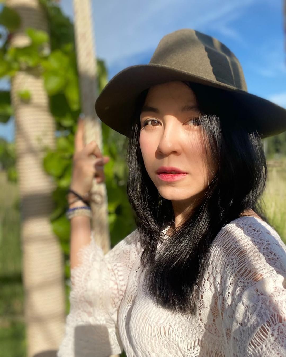 จอย ศิริลักษณ์