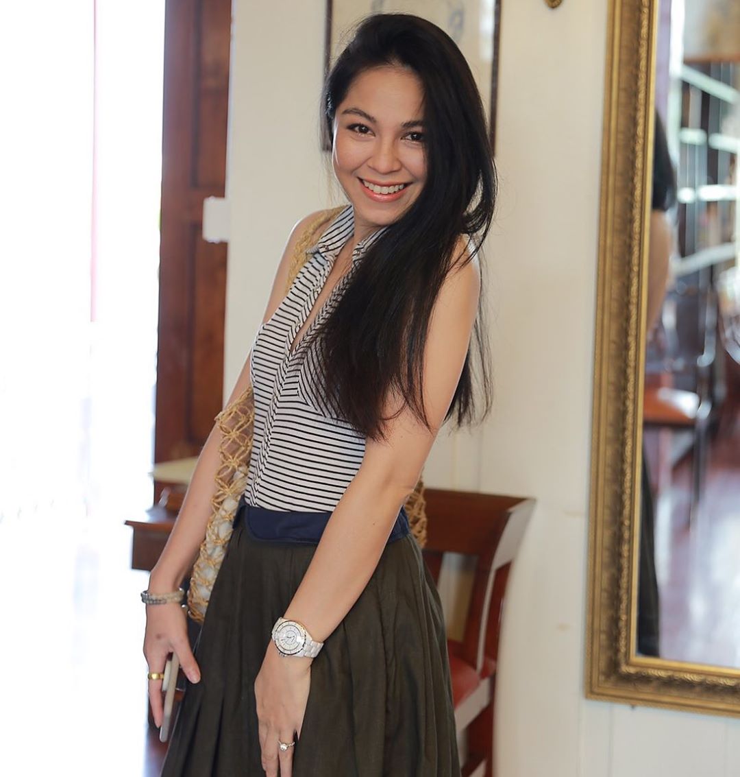 จอย ศิริลักษณ์