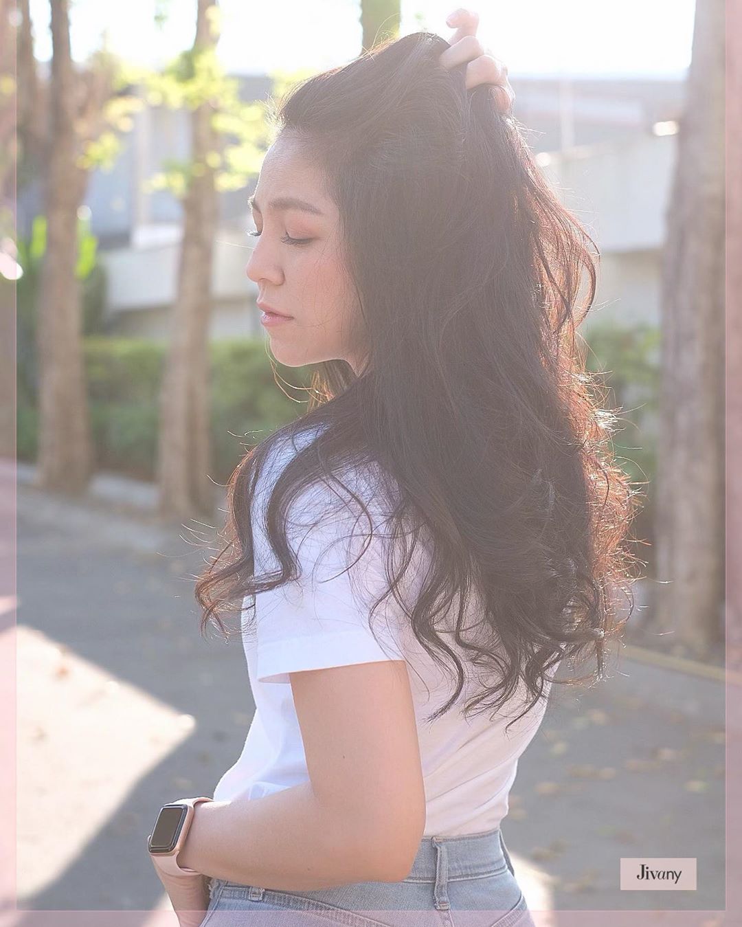 จอย ศิริลักษณ์