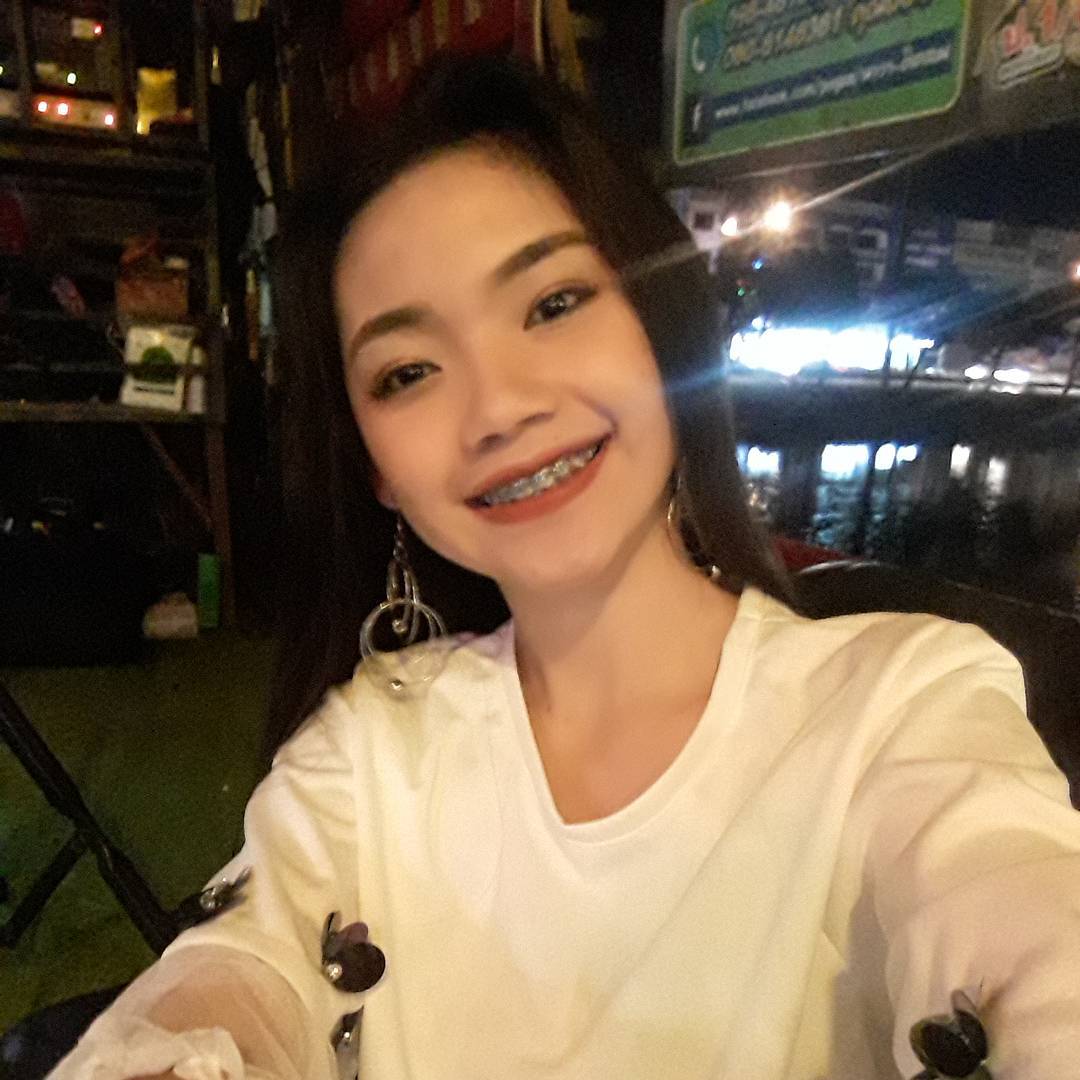 ไข่มุก เพ็ญสินี