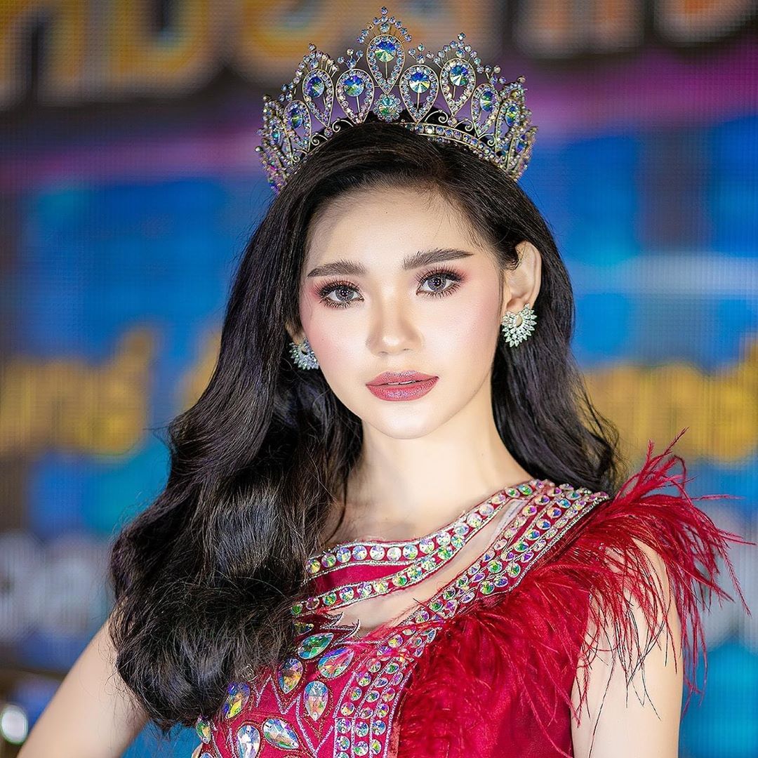 ไข่มุก เพ็ญสินี