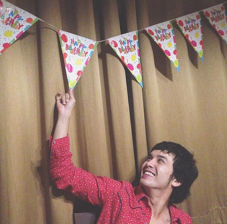 แอมมี่ เดอะบอตทอมบลูส์