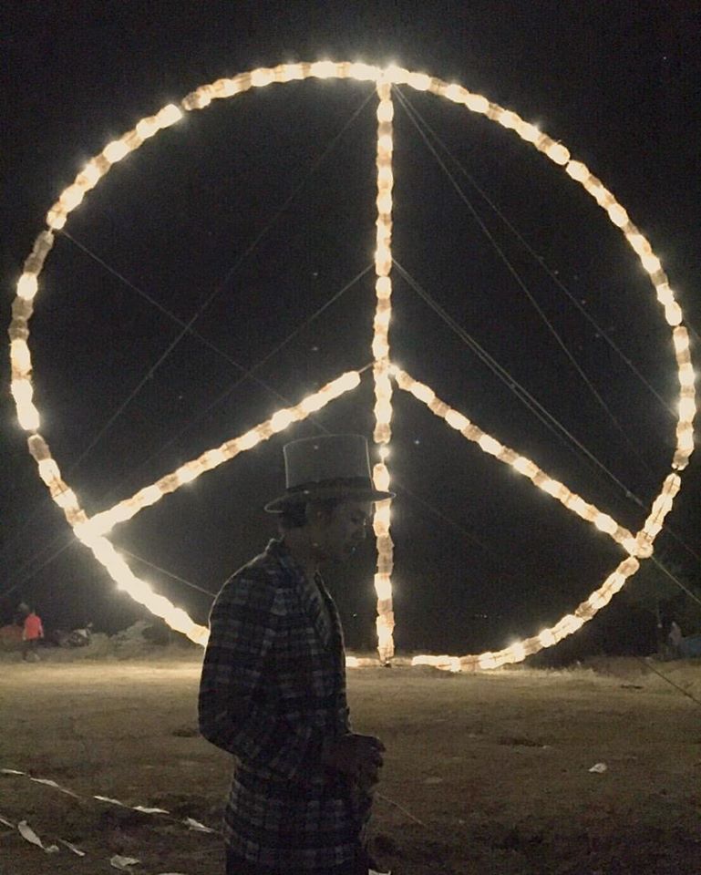 แอมมี่ เดอะบอตทอมบลูส์