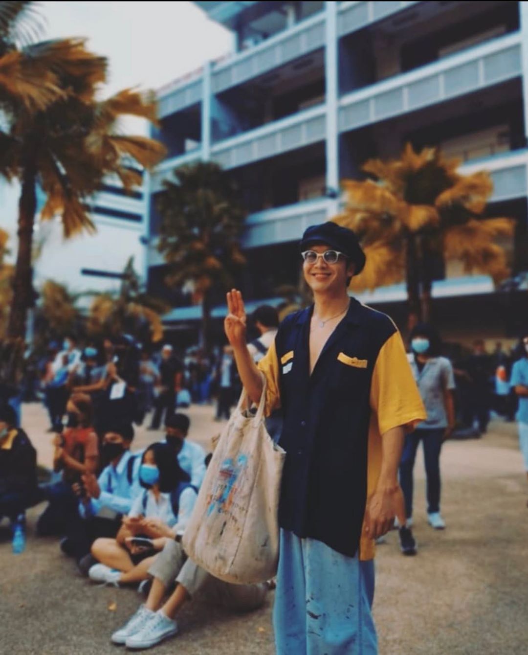 แอมมี่ เดอะบอตทอมบลูส์