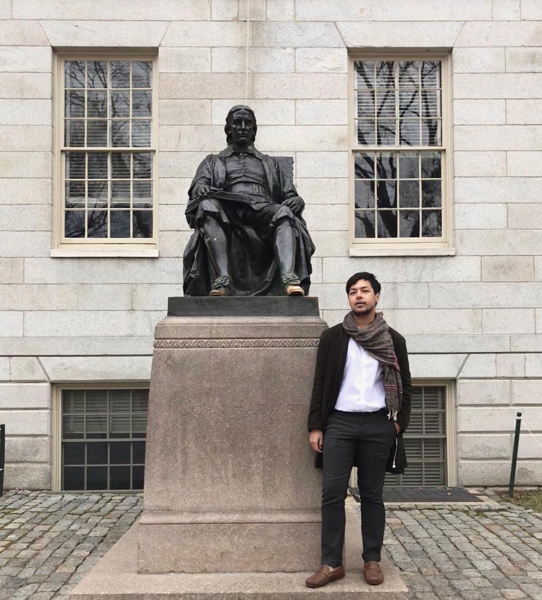 อาร์ทตี้ ปฐพร