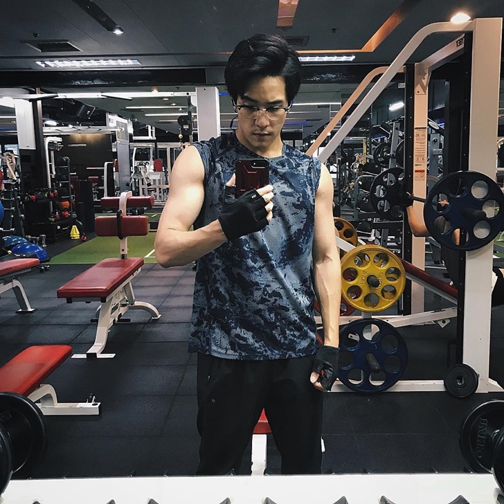 วิคเตอร์ ชัชชวิศ