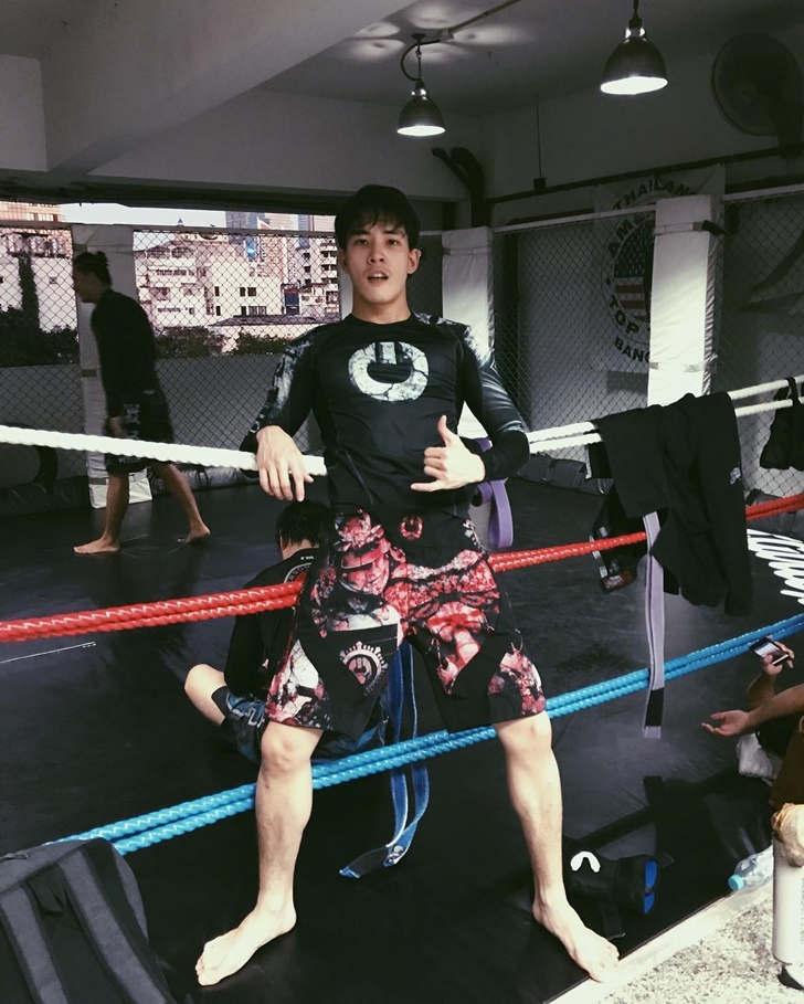 วิคเตอร์ ชัชชวิศ