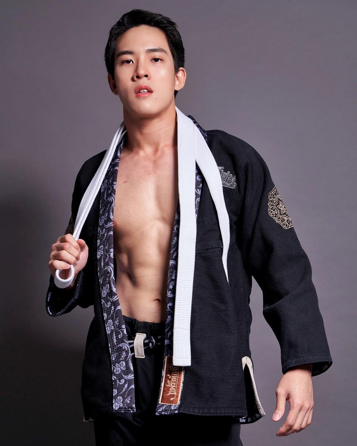 วิคเตอร์ ชัชชวิศ