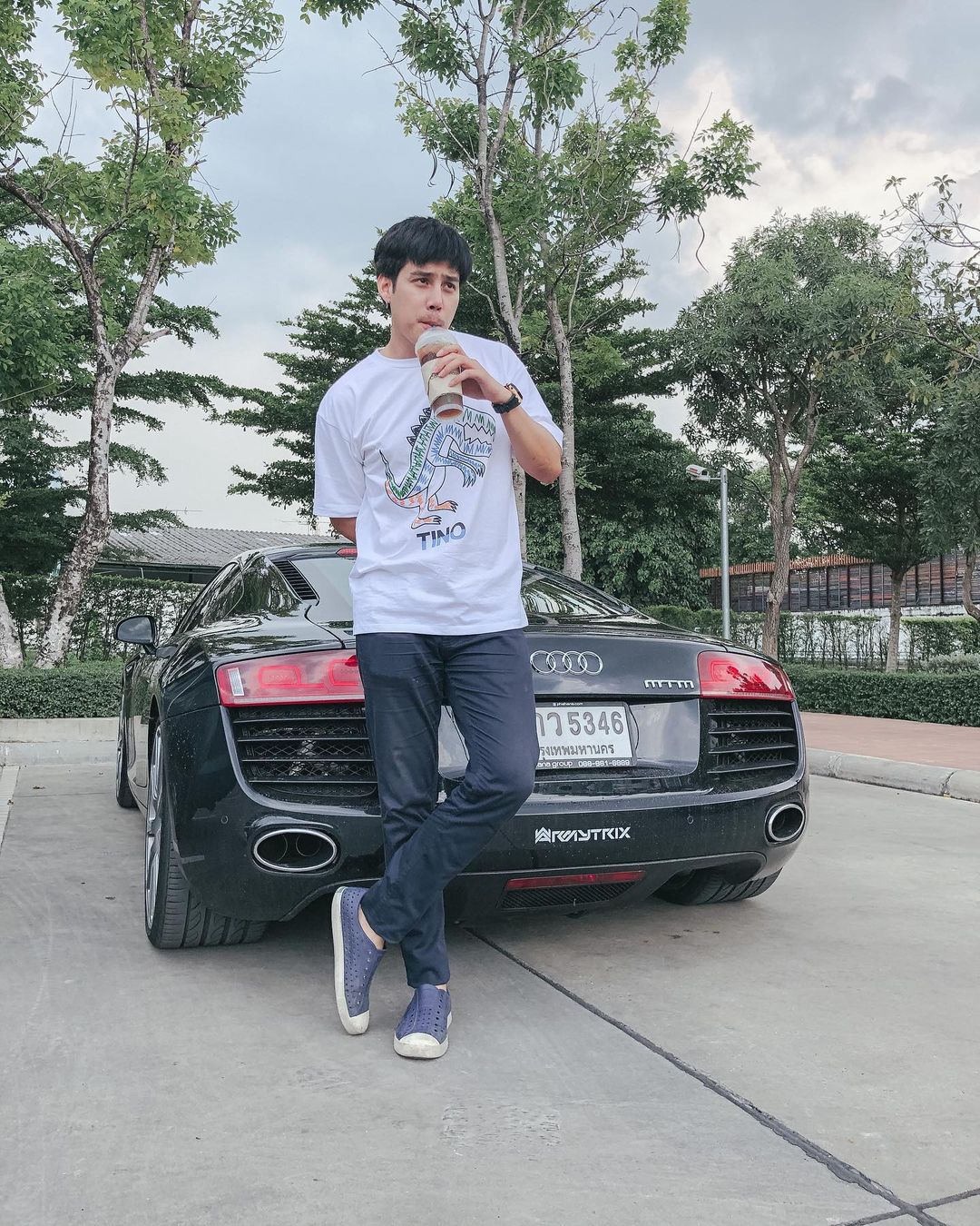 เอิร์ธ วิศววิท