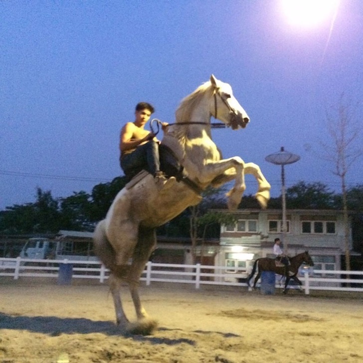 ธัญญ์ ธนากร