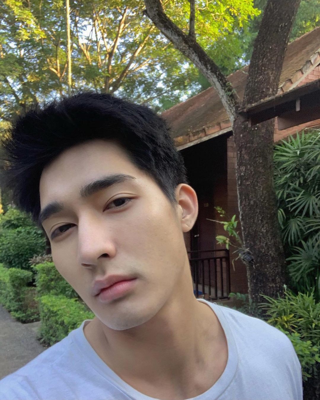 เอิร์ท พิรพัฒน์