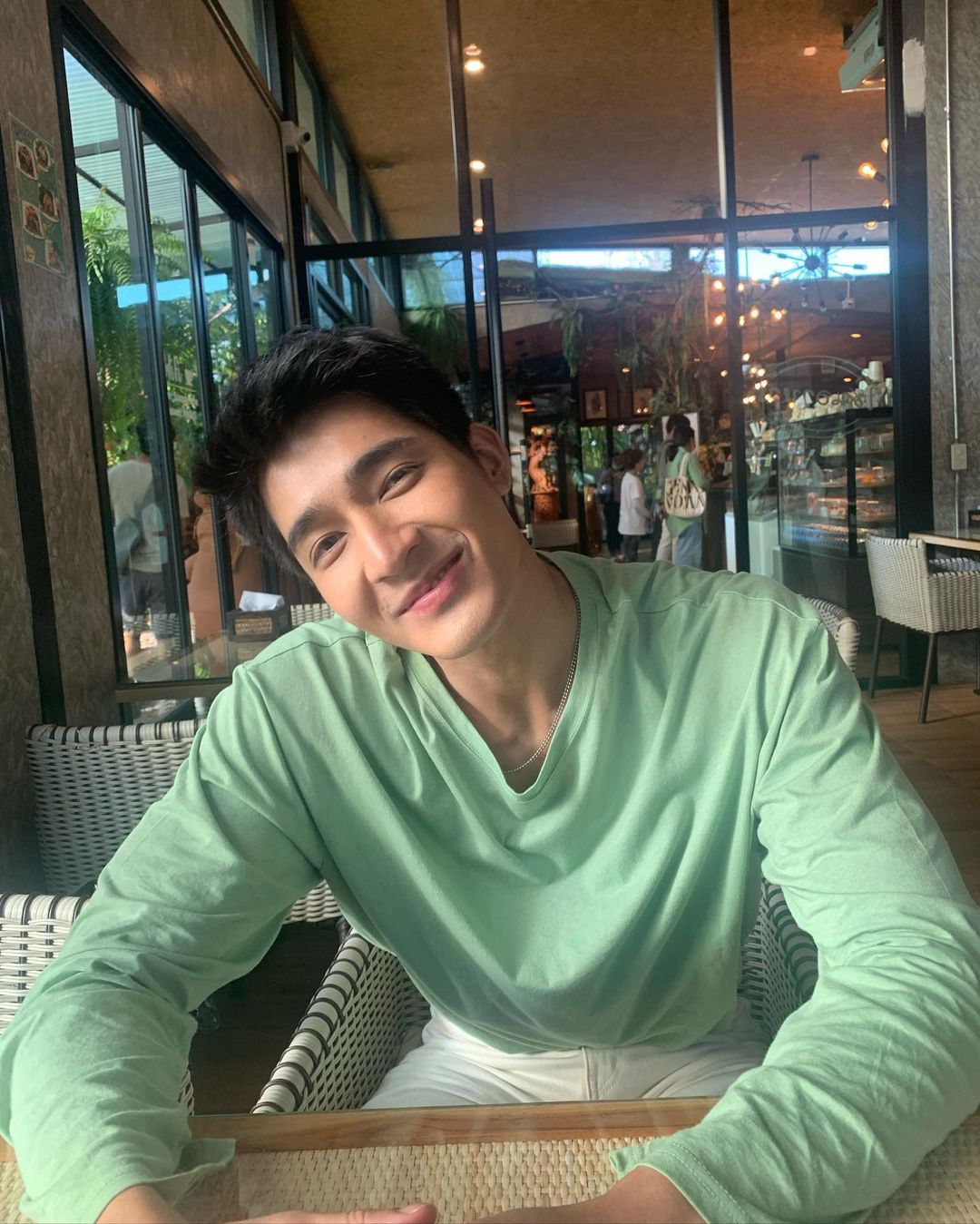 เอิร์ท พิรพัฒน์