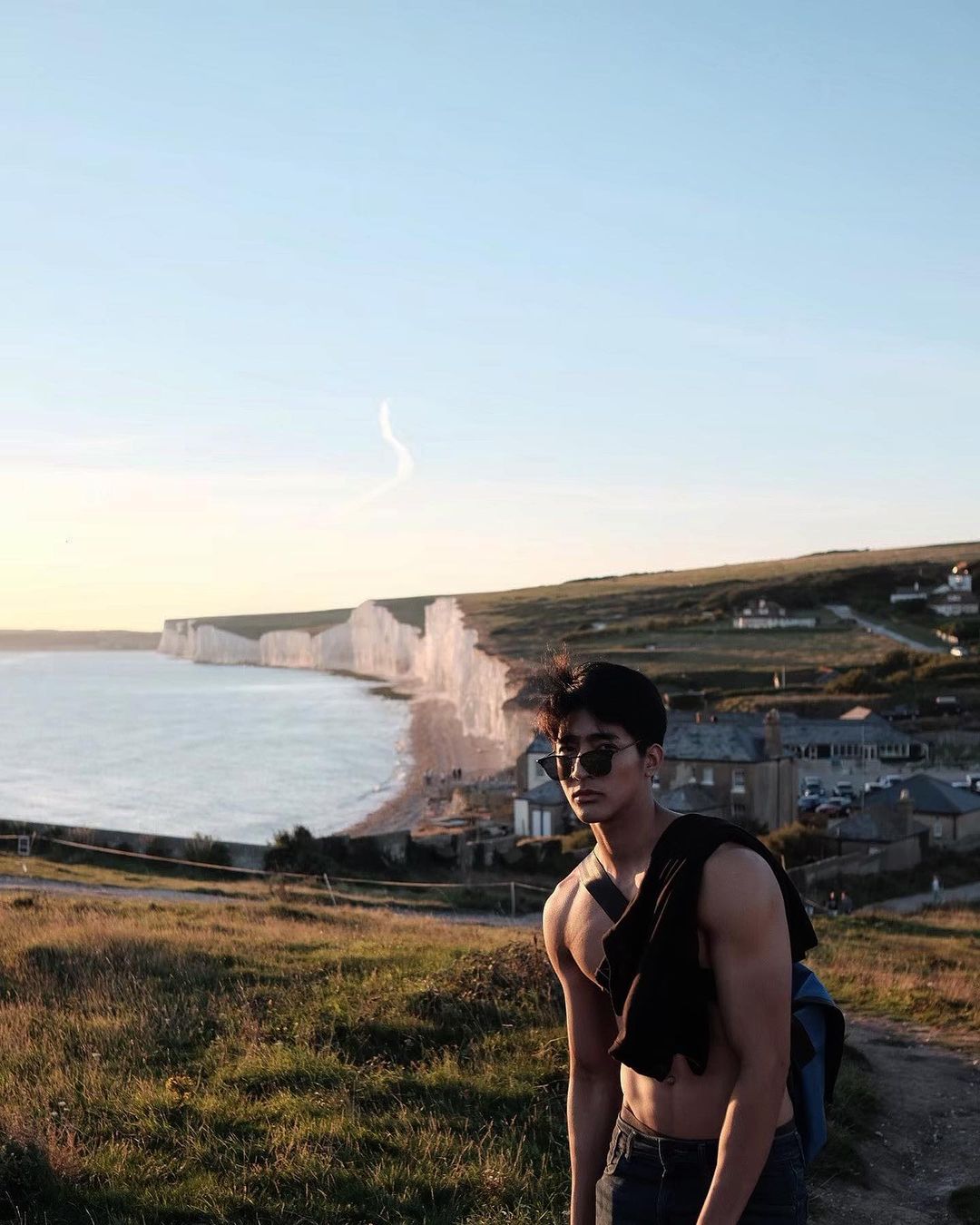 เอิร์ท พิรพัฒน์