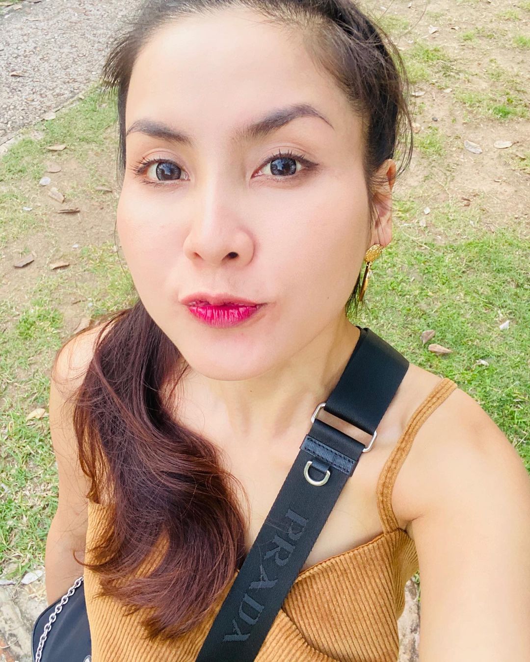 อั้ม นันทิยา