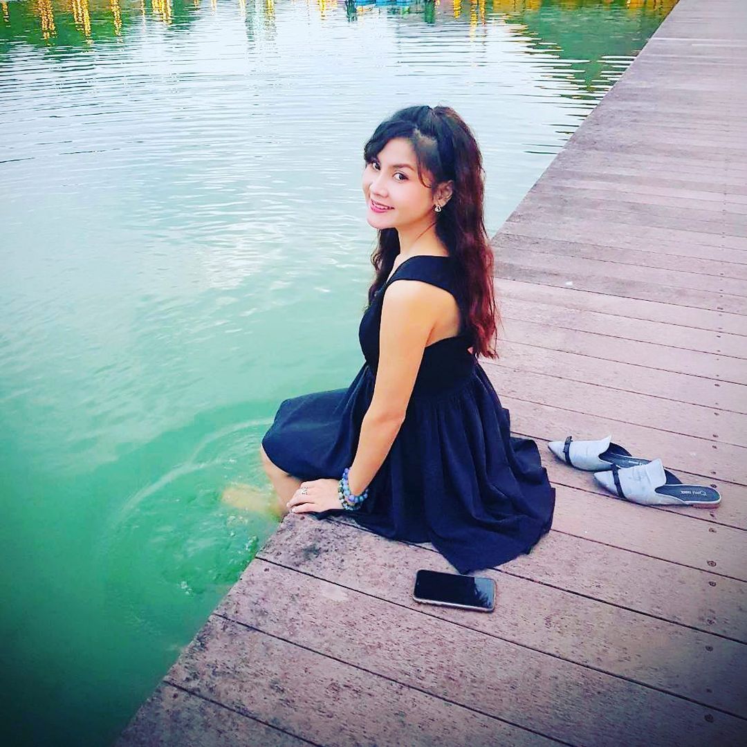 อั้ม นันทิยา