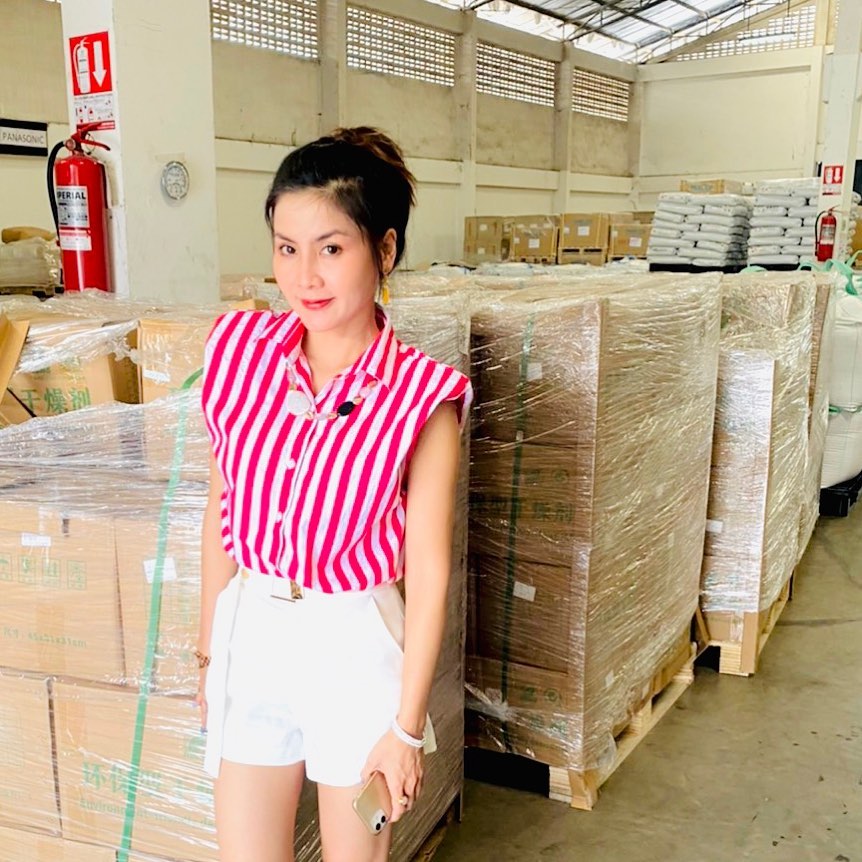 อั้ม นันทิยา