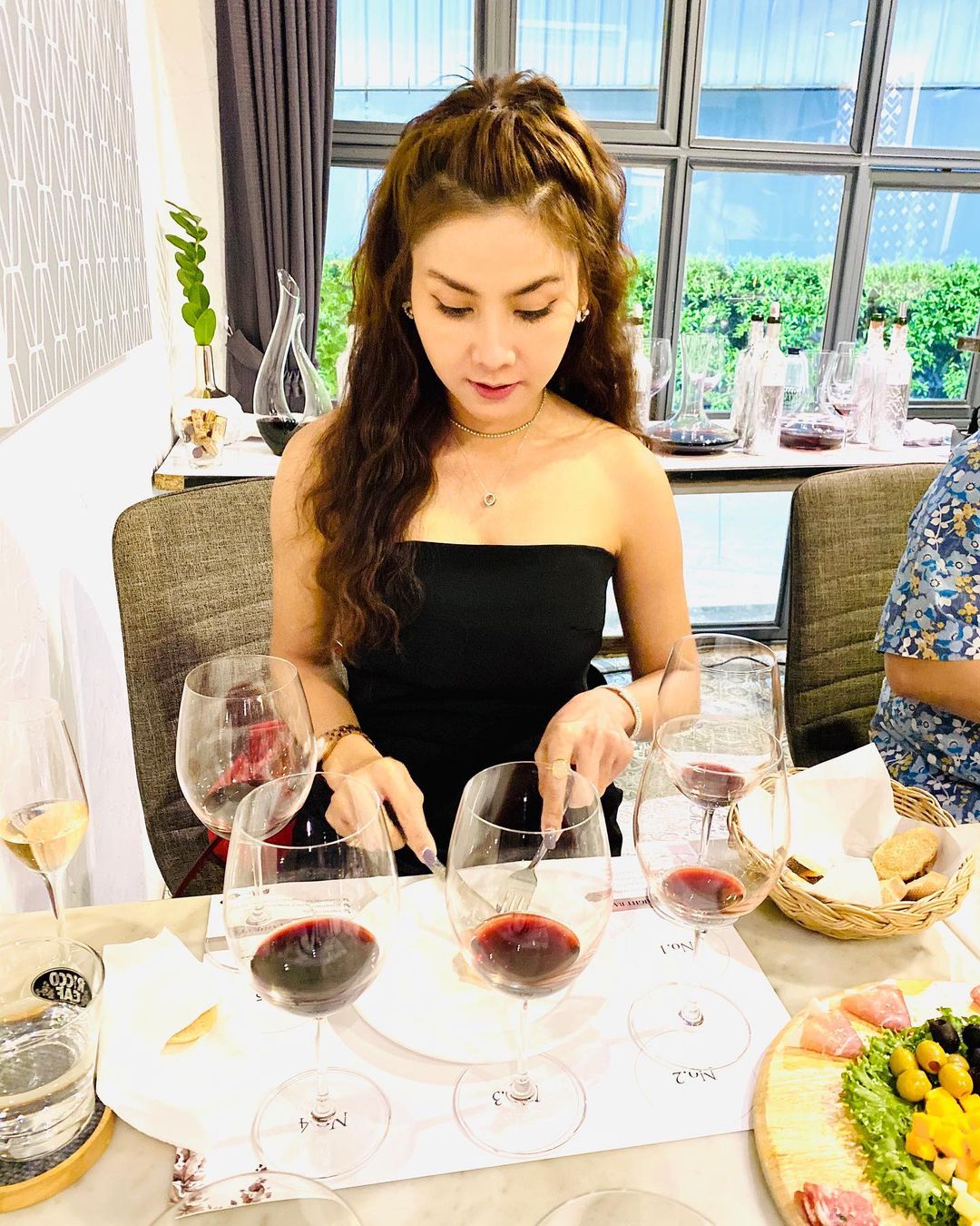 อั้ม นันทิยา