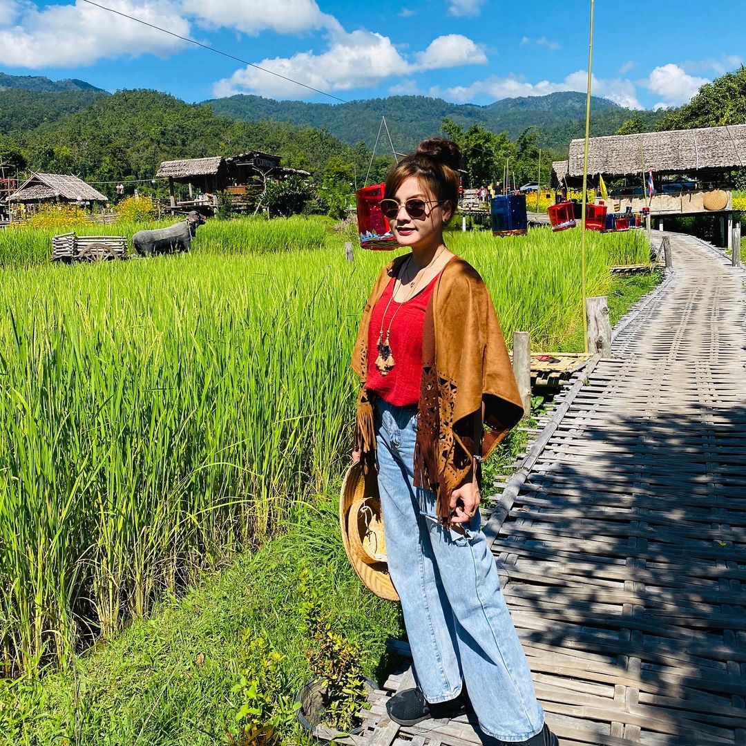 อั้ม นันทิยา