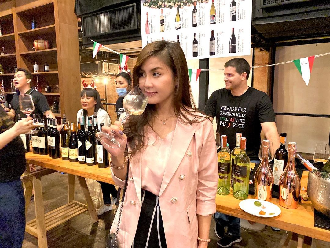 อั้ม นันทิยา